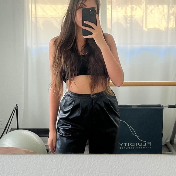 Vintage High Waisted Leather Pants - Picture 5 of 7